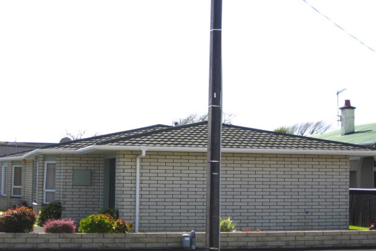Photo of property in 40a Wallace Place, Westown, New Plymouth, 4310