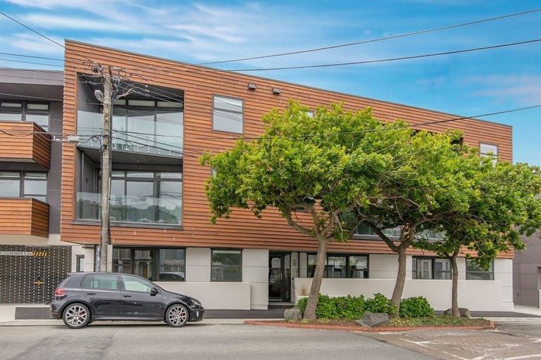 Photo of property in Detroit Apartments, 110/181 Tasman Street, Mount Cook, Wellington, 6021