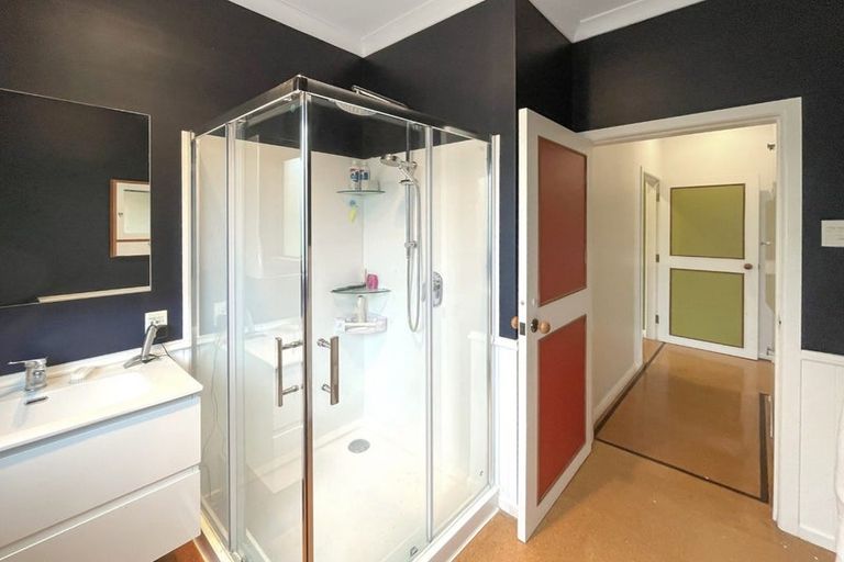 Photo of property in 20 Ngaio Street, Strandon, New Plymouth, 4312