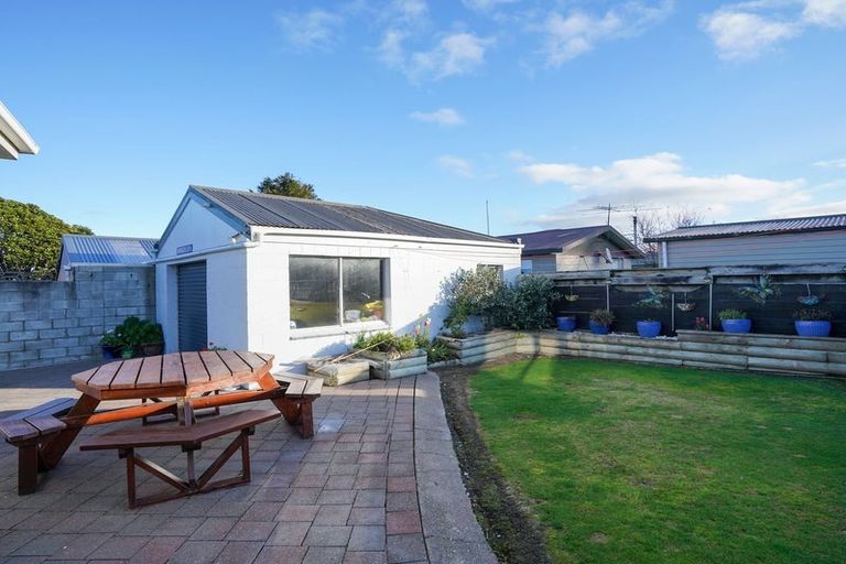 Photo of property in 56 Cunningham Street, Grasmere, Invercargill, 9810