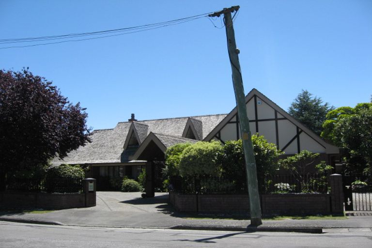 Photo of property in 21 Church Lane, Merivale, Christchurch, 8014