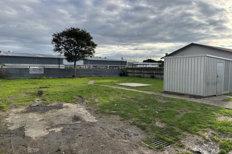 Photo of property in 4 Thames Street, Roslyn, Palmerston North, 4414