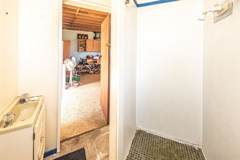 Photo of property in 15 Fox Road, Springvale, Whanganui, 4501