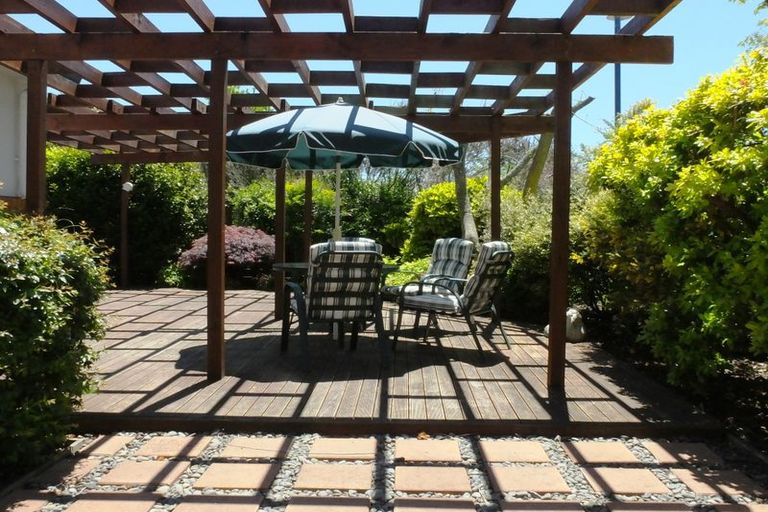 Photo of property in 13 Nielsen Gardens, Rototuna, Hamilton, 3210