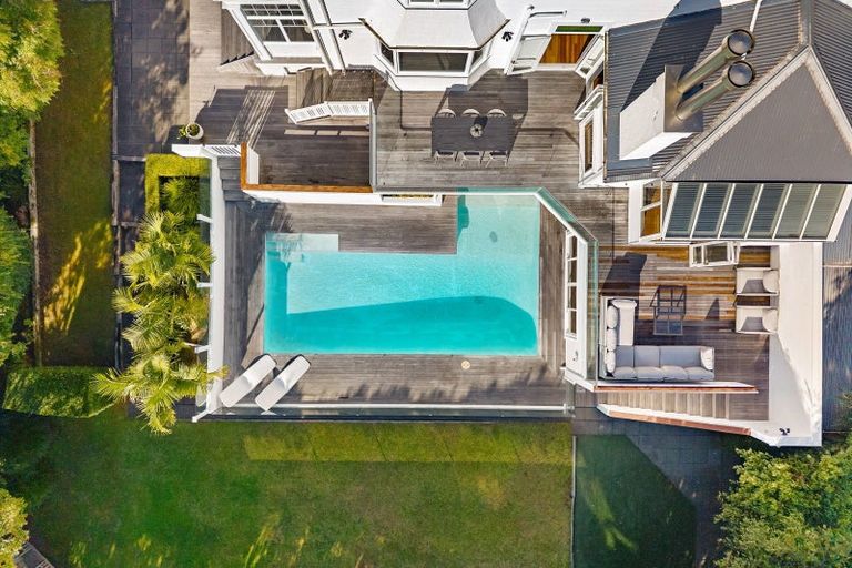 Photo of property in 40 Orakei Road, Remuera, Auckland, 1050