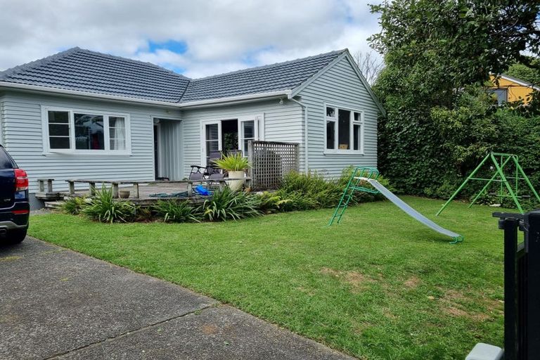 Photo of property in 132 Wellington Road, Paekakariki, 5034