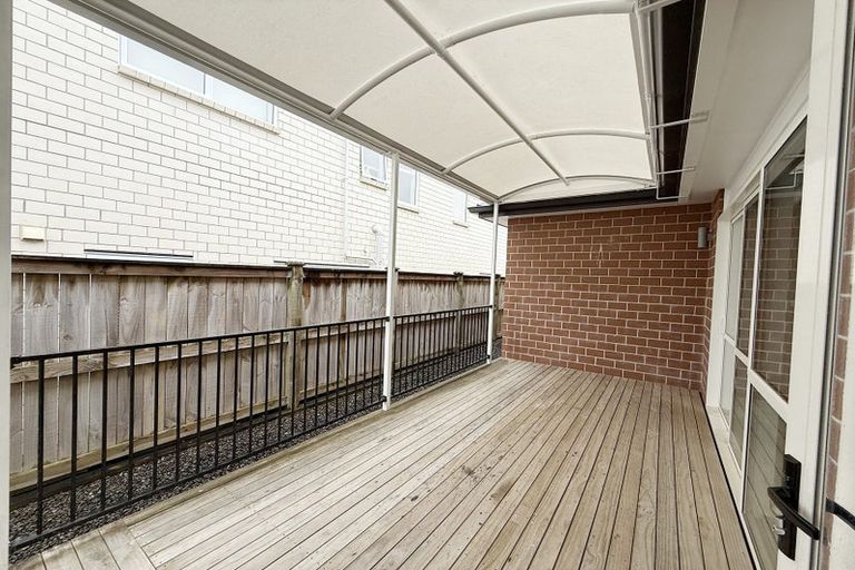 Photo of property in 33 Castlebane Drive, Flat Bush, Auckland, 2019