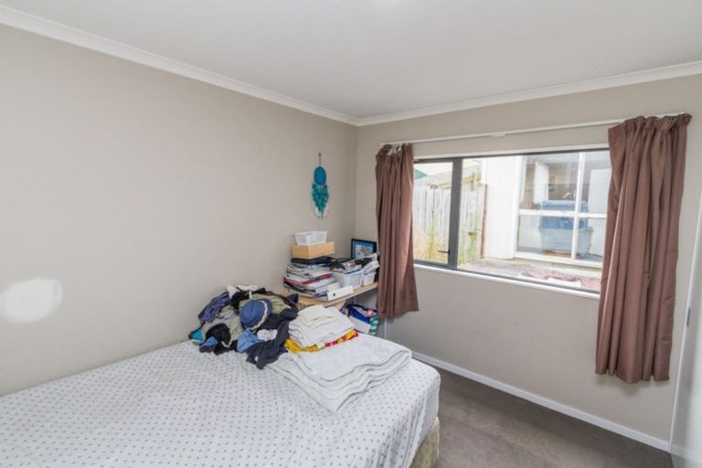 Photo of property in 11a Castor Crescent, Cannons Creek, Porirua, 5024