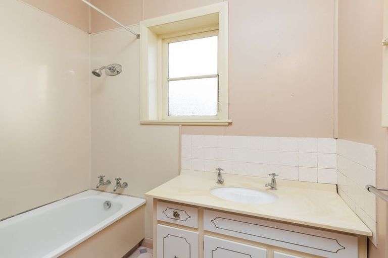 Photo of property in 4 Dash Street, Waimate, 7924