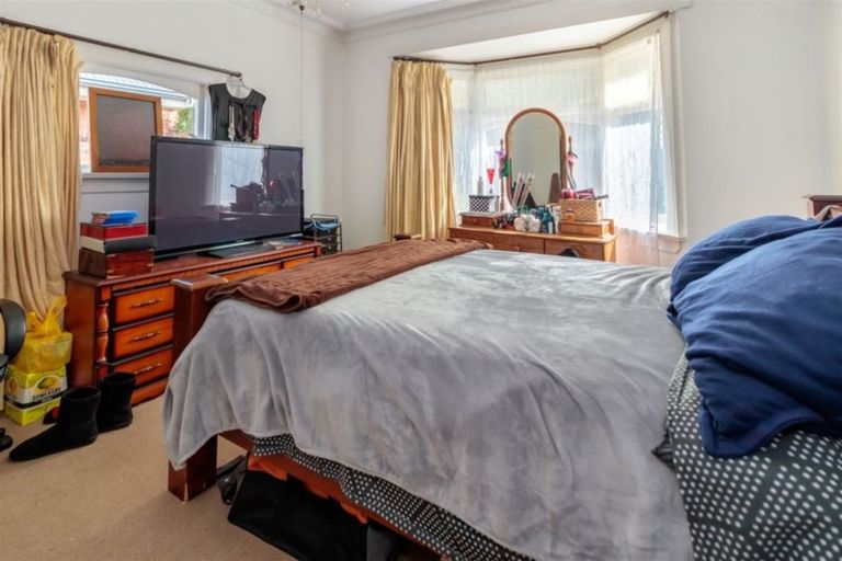 Photo of property in 33 Forfar Street, Clyde Hill, Dunedin, 9011