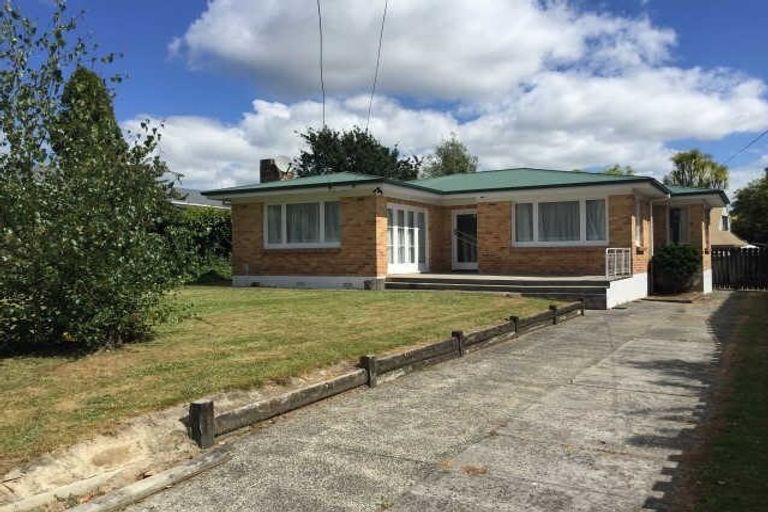 Photo of property in 8 Brocas Avenue, Hillcrest, Hamilton, 3216