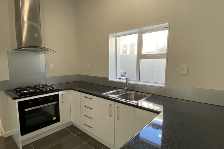 Photo of property in 33 Stoke Street, Newtown, Wellington, 6021