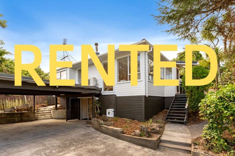 Photo of property in 4 Powrie Street, Glenfield, Auckland, 0629