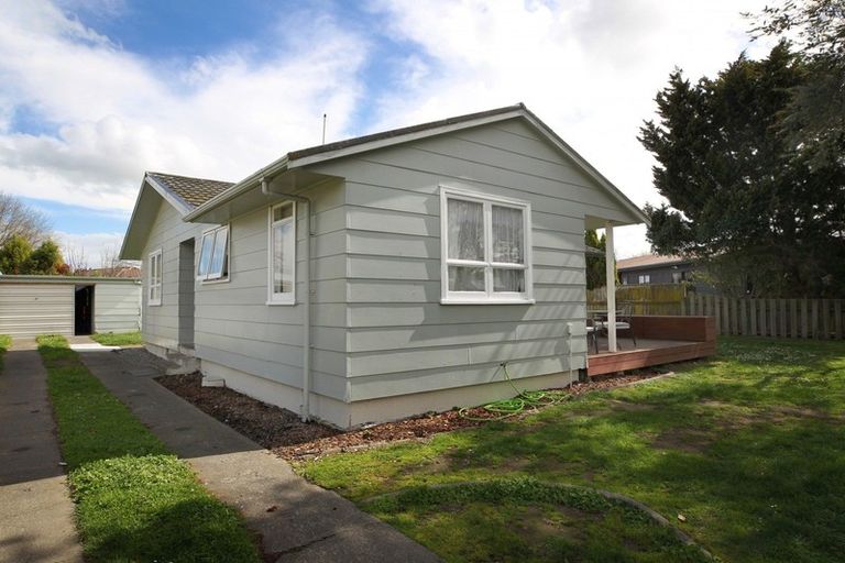 Photo of property in 17 Livingstone Road, Flaxmere, Hastings, 4120