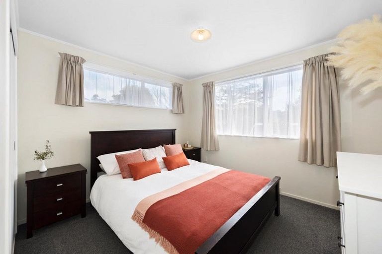 Photo of property in 47 Hassan Drive, Massey, Auckland, 0614