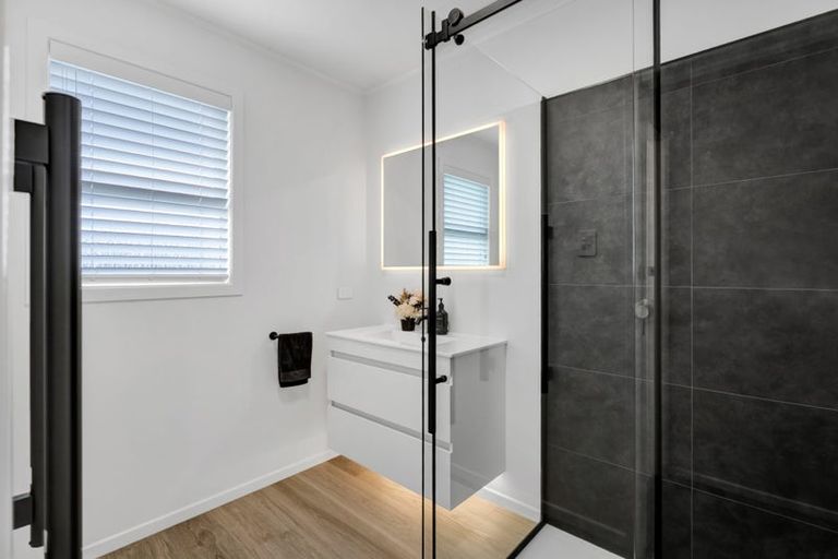 Photo of property in 34 Murray Street, Bell Block, New Plymouth, 4312