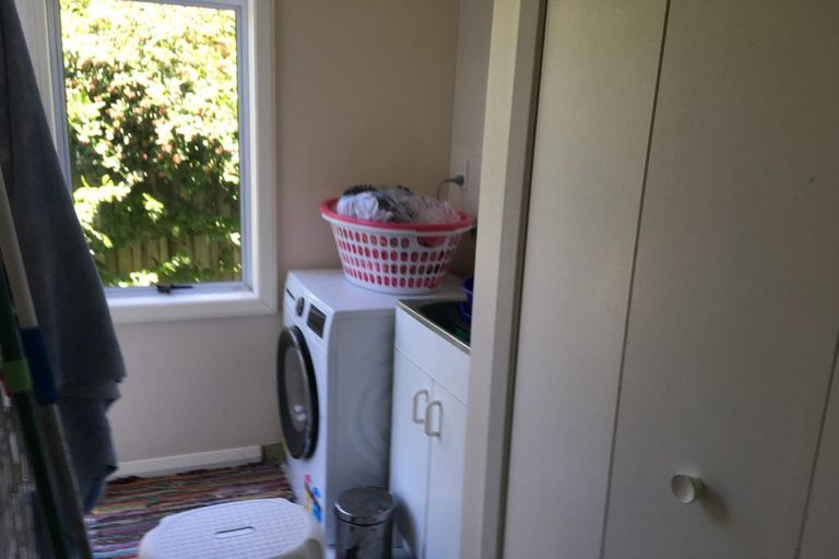 Photo of property in 3a Sydenham Street, Northland, Wellington, 6012