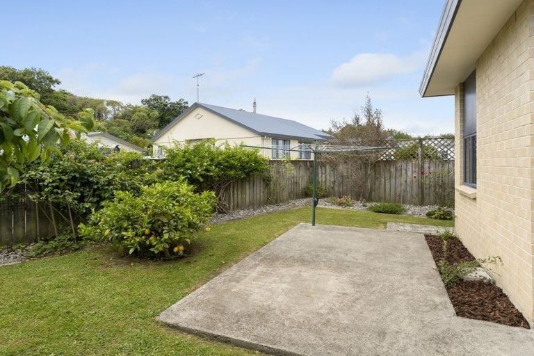 Photo of property in 24 Millhaven Place, Otaki, 5512
