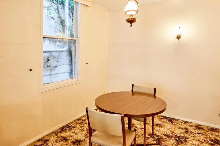 Photo of property in 20 Mcfarlane Street, Mount Victoria, Wellington, 6011