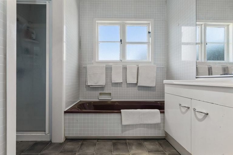 Photo of property in 71 Devon Street, Glenholme, Rotorua, 3010