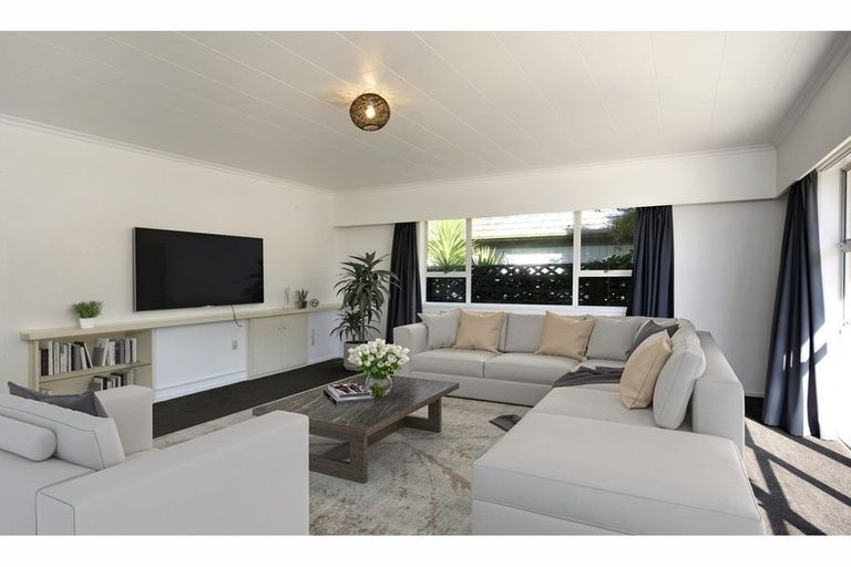 Photo of property in 16 Kipling Crescent, Stoke, Nelson, 7011