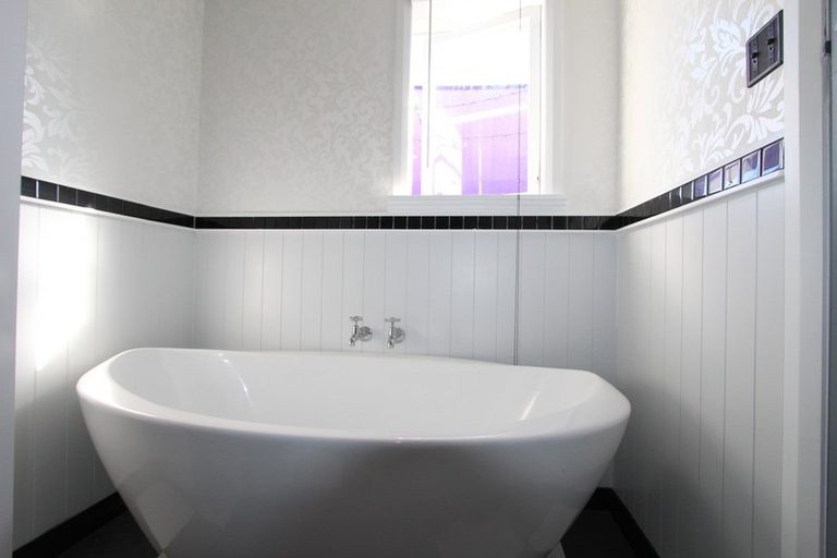 Photo of property in 12 Sedcole Street, Pahiatua, 4910