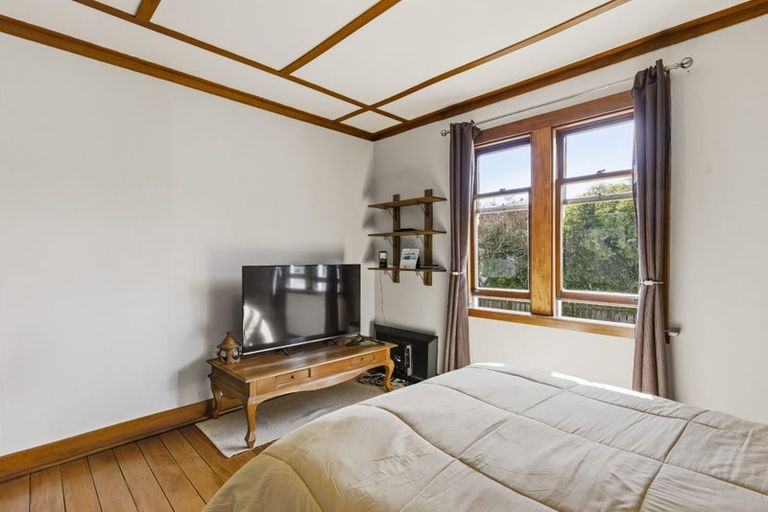 Photo of property in 42 Hinemoa Street, Paraparaumu, 5032