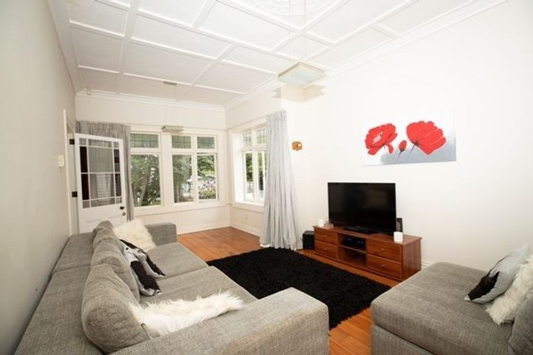 Photo of property in 49 Firth Street, Hamilton East, Hamilton, 3216