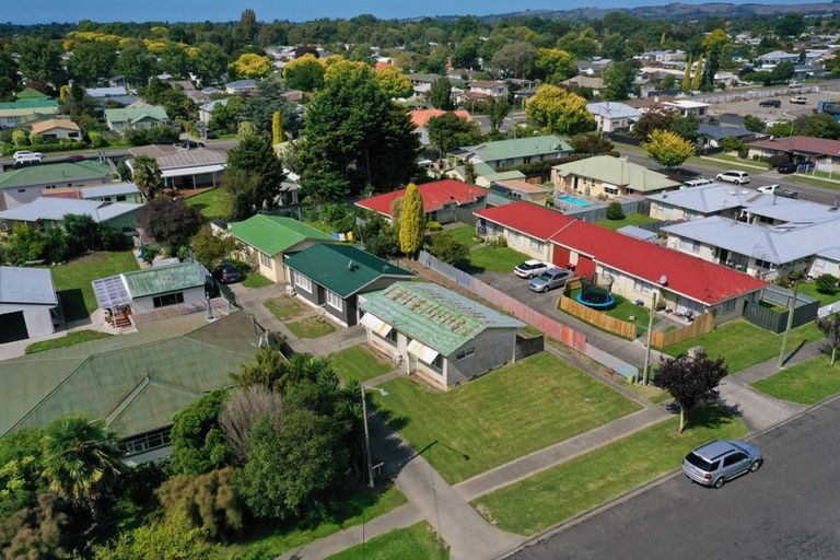 Photo of property in 806 Avenue Road East, Parkvale, Hastings, 4122