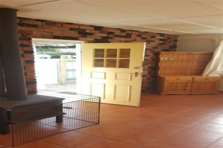 Photo of property in 14 Parsonage Road, Waimate, 7924