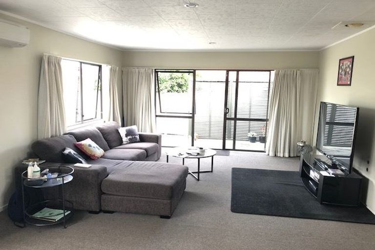 Photo of property in 1/1234 Louie Street, Parkvale, Hastings, 4122