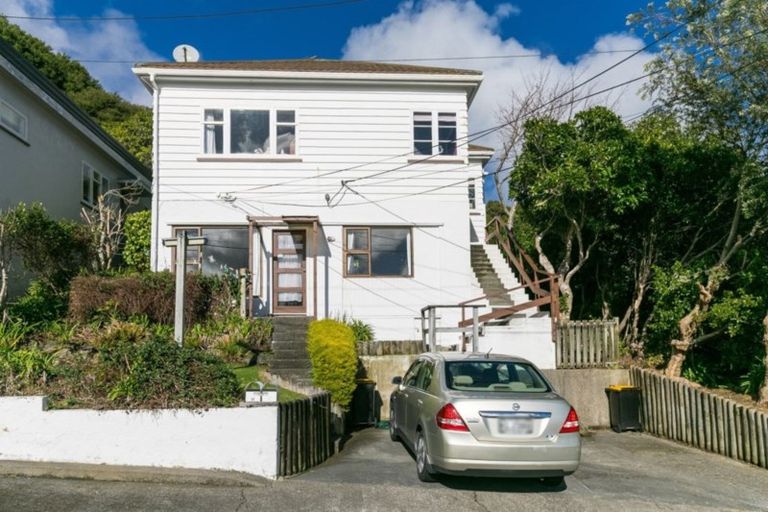Photo of property in 6 Pimble Avenue, Karori, Wellington, 6012