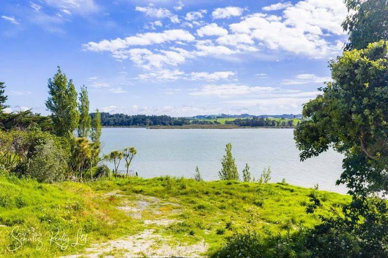 Photo of property in Pahi Road, Pahi, Paparoa, 0571