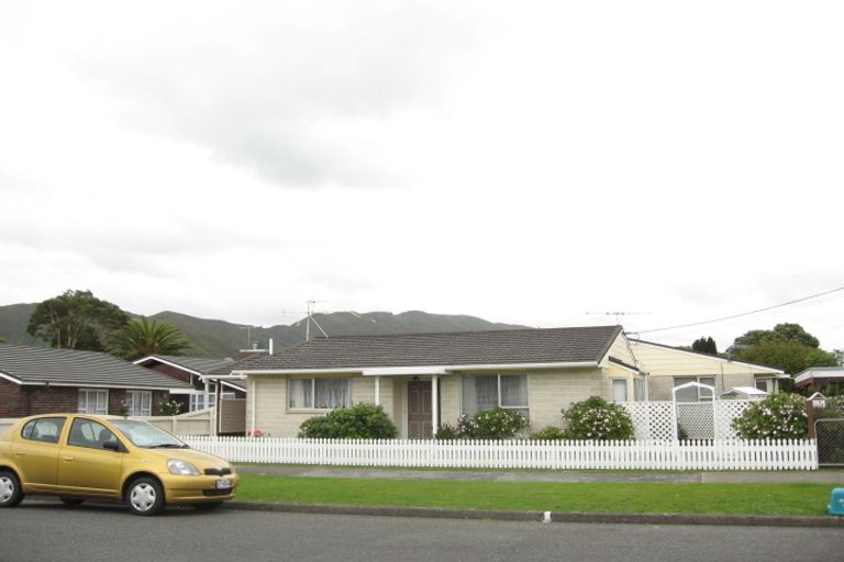 Photo of property in 2/6 Brees Street, Epuni, Lower Hutt, 5011