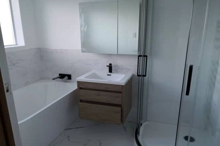 Photo of property in 6 Garden Terrace, Pukekohe, 2120