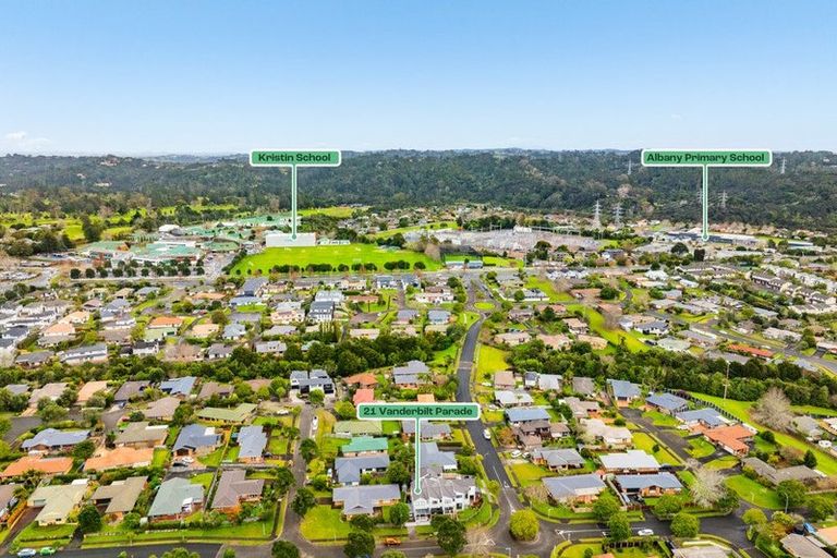 Photo of property in 23d Princeton Parade, Albany, Auckland, 0632