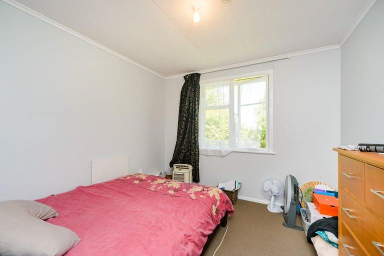 Photo of property in 10 Lewis Place, Highbury, Palmerston North, 4412