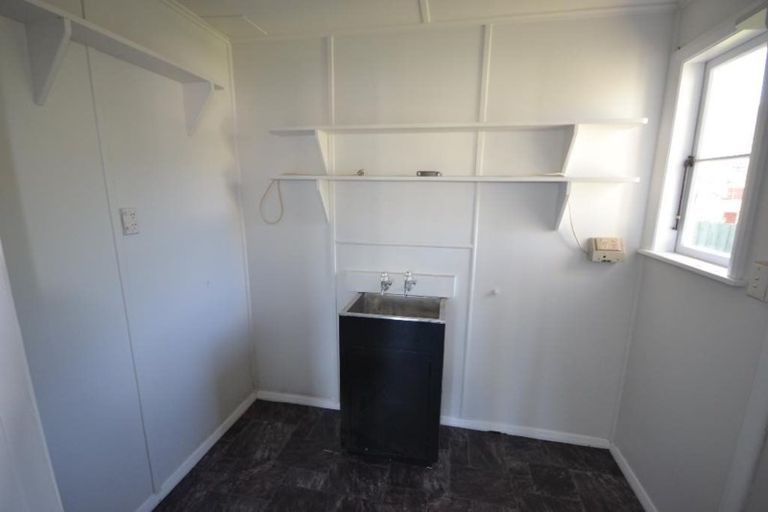 Photo of property in 34 Harris Street, Naenae, Lower Hutt, 5011