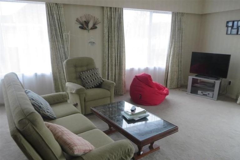 Photo of property in 2/32 Norwich Street, Stoke, Nelson, 7011