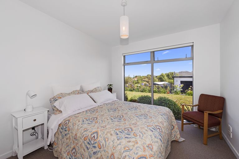 Photo of property in 348 Kennedys Bush Road, Kennedys Bush, Christchurch, 8025