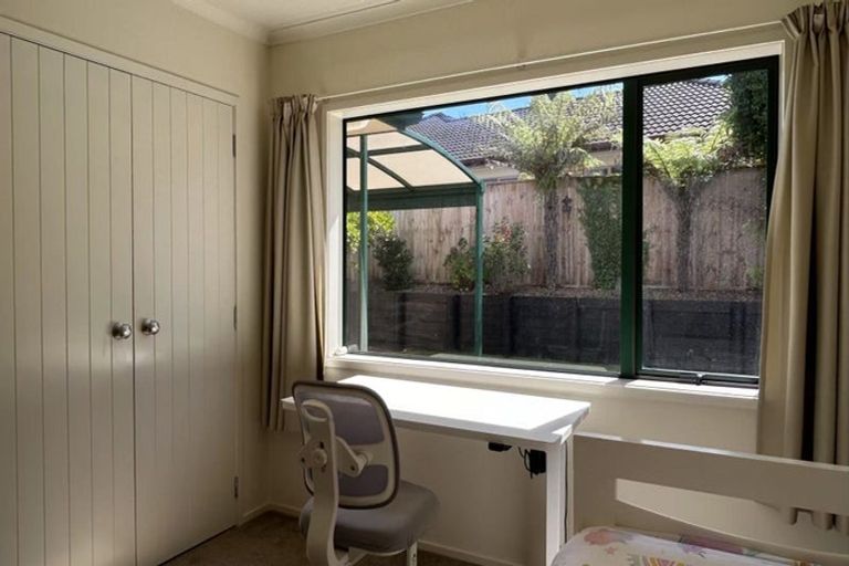 Photo of property in 3 Reinheimer Place, Flat Bush, Auckland, 2016
