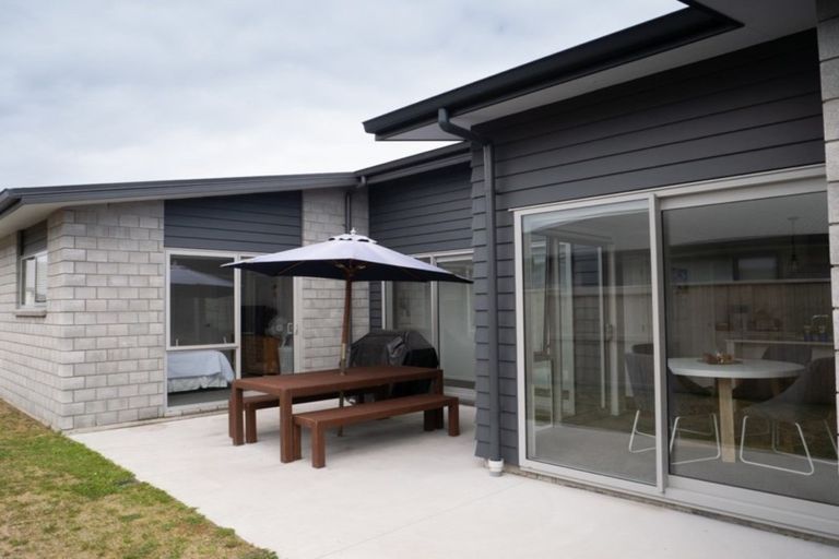 Photo of property in 48 Kuru Place, Papamoa, 3118