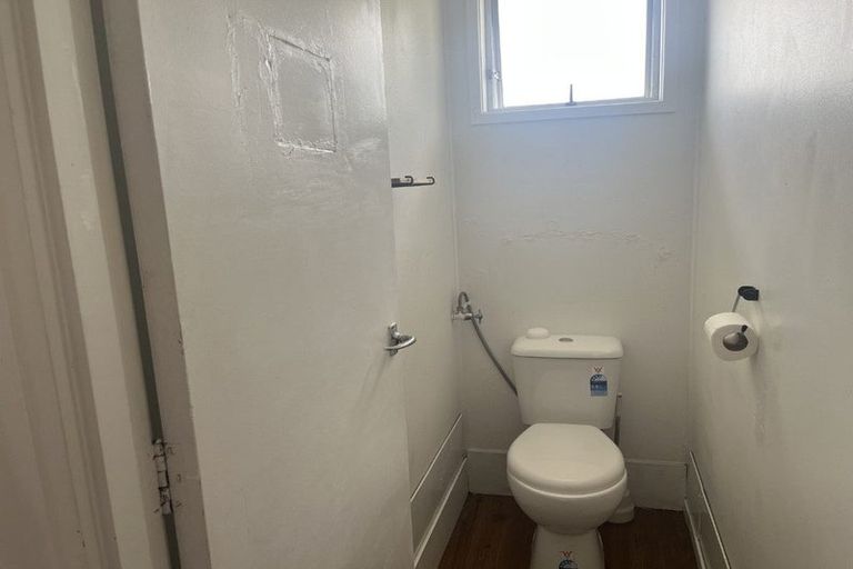 Photo of property in 52 Roick Parade, Glen Eden, Auckland, 0602