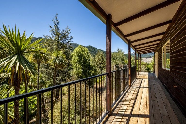 Photo of property in 20 Acheron Heights, Hanmer Springs, 7334