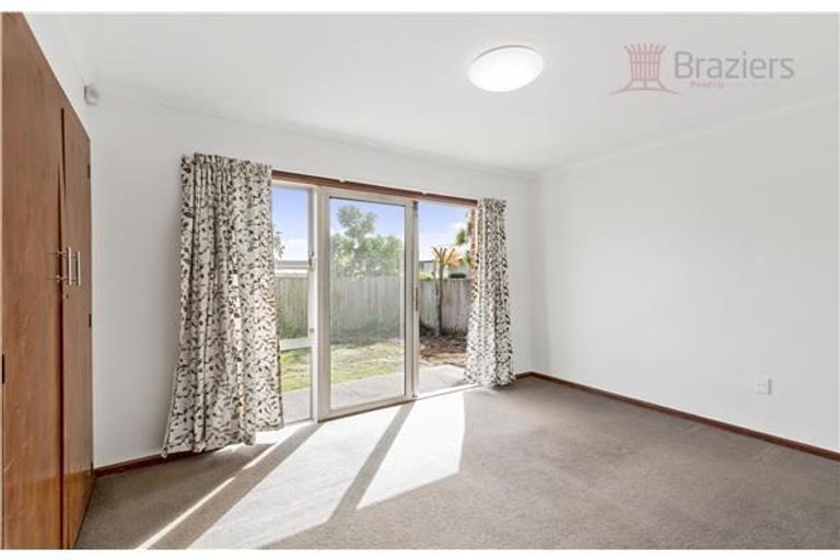 Photo of property in 63 Elizabeth Street, Riccarton, Christchurch, 8041