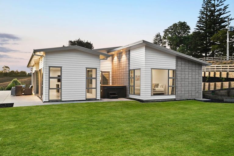 Photo of property in 112 Richards Road, Te Kowhai, Hamilton, 3288