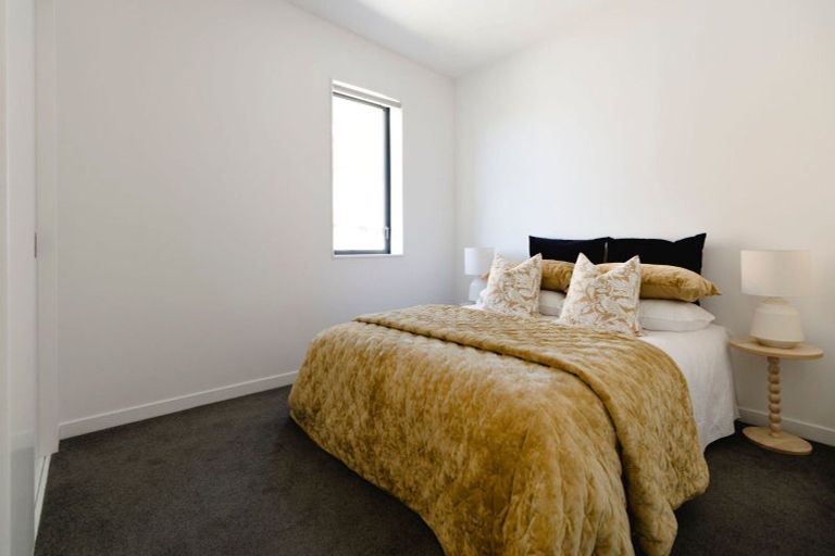 Photo of property in 6/69 Tiketike Way, Brooklyn, Wellington, 6021