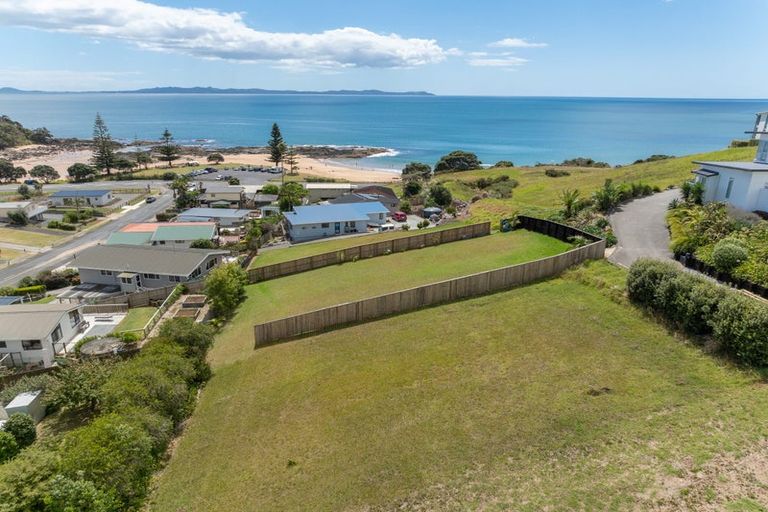 Photo of property in 36 Stratford Drive, Cable Bay, 0420