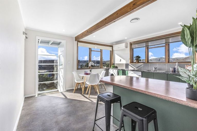 Photo of property in 2 Ngahue Crescent, Elsdon, Porirua, 5022