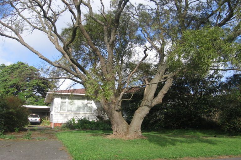 Photo of property in 4 Belvedere Crescent, Takaro, Palmerston North, 4412